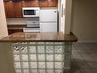 Ramblewood Condo B — Photo 3
