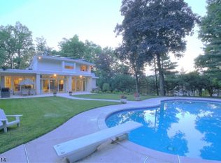 9 Princeton Ter, Short Hills, NJ 07078