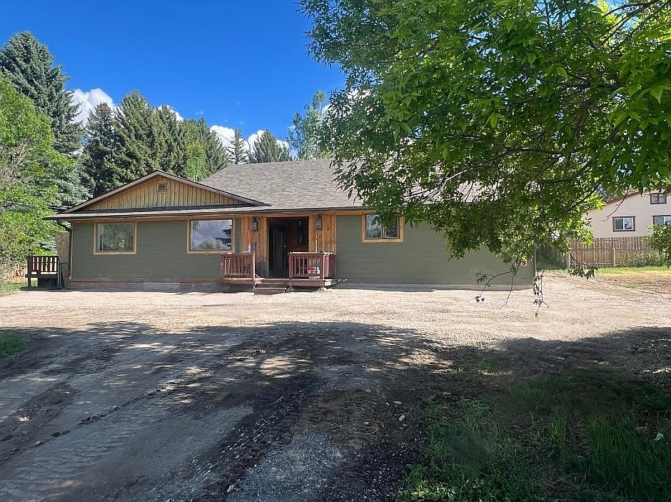1st image of 120 Vista Dr