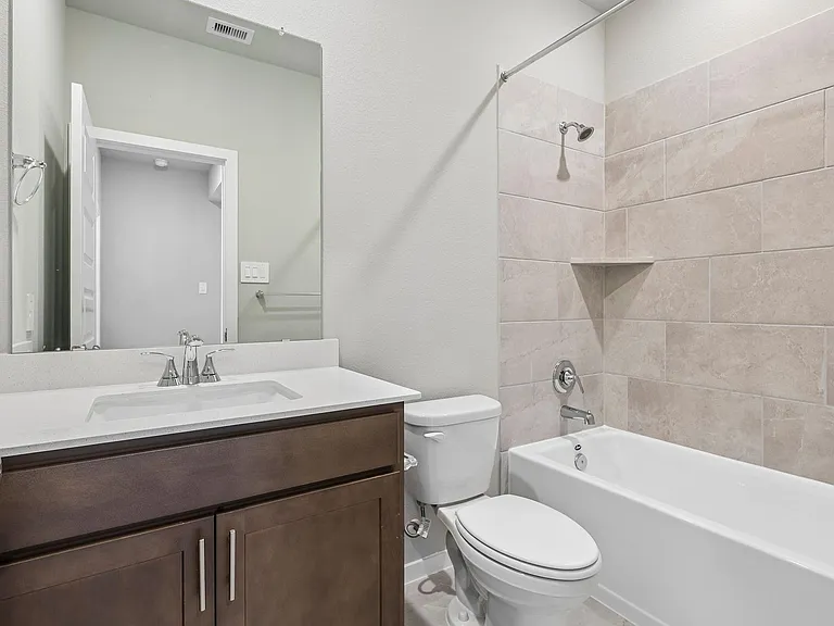 4215 Pine Springs Ct — Photo 27