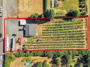 7025 Hannegan Rd, Lynden, WA 98264
