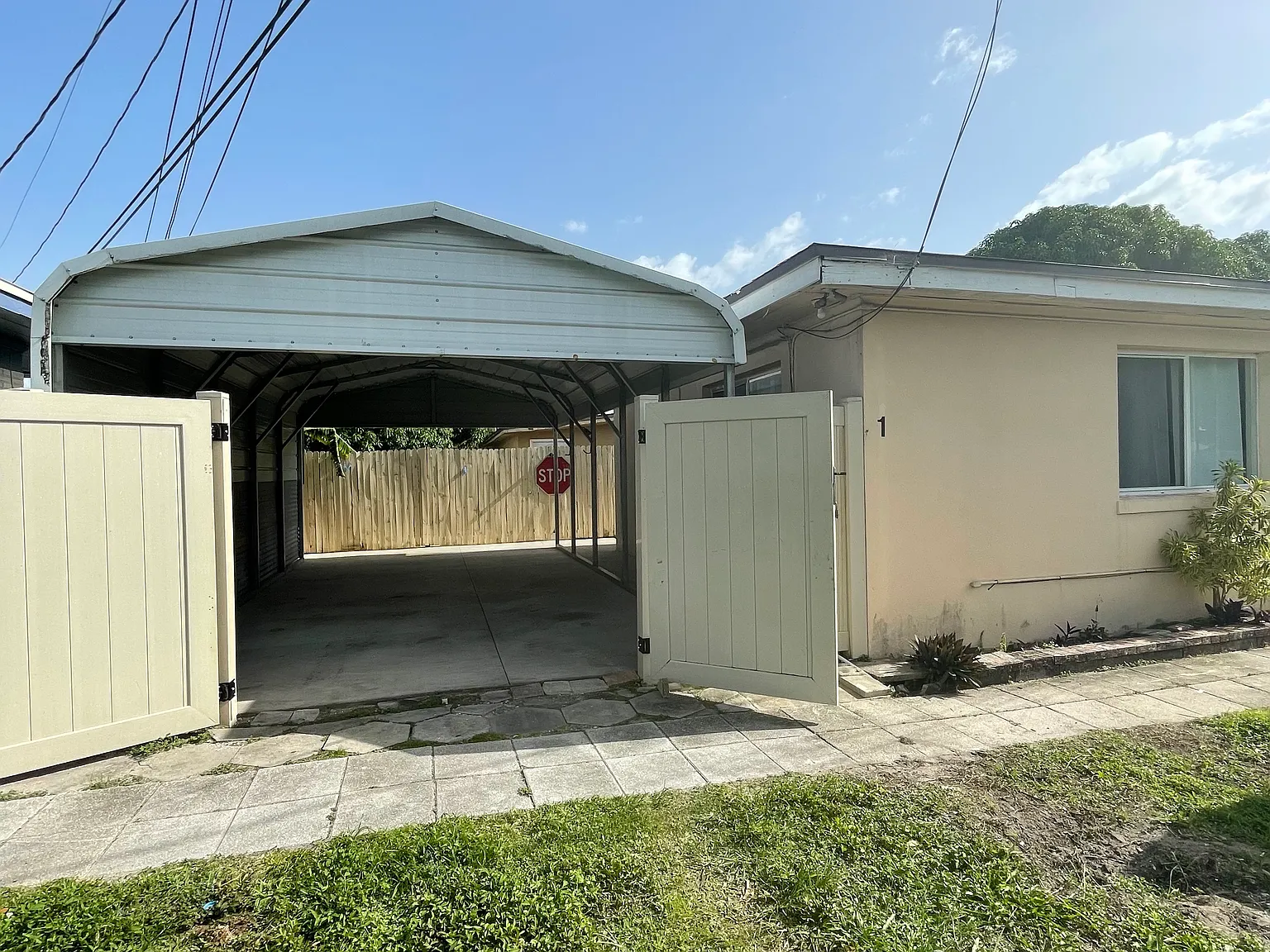 1 bed, $1,300 — Photo 2