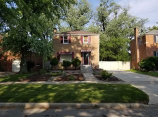 2425 S 16th Ave, Broadview, IL 60155