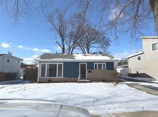 (Undisclosed Address), Addison, IL 60101