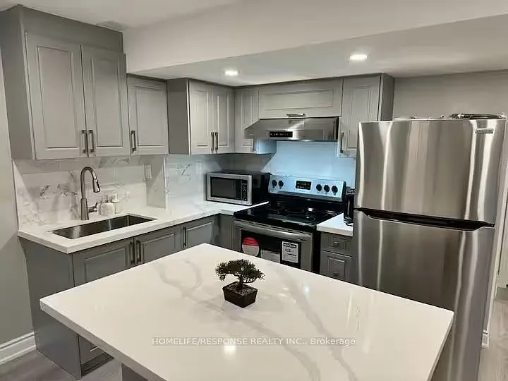 210 Zachary Cres #BSMNT — Photo 12