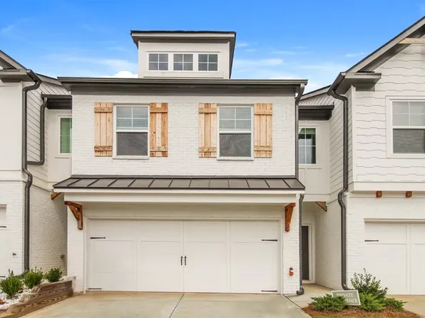 80 Auburn Hill Dr, Auburn, GA 30011