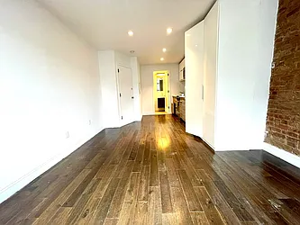 Rented by Evergreen Realty & Investments