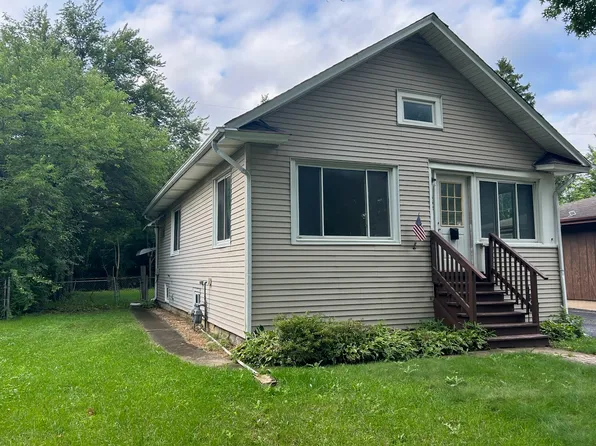632 E Park Blvd, Villa Park, IL 60181