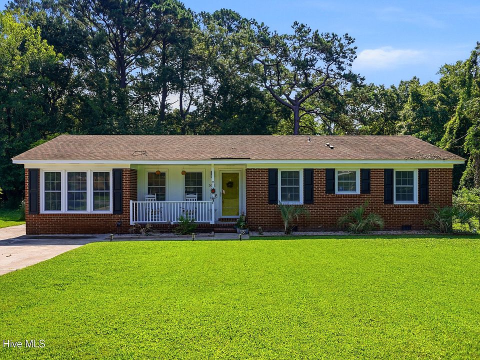1st image of 5021 Ilex Drive