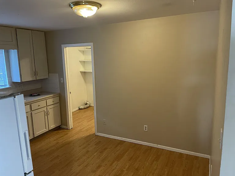 601 N Bryan Ave #1 — Photo 7