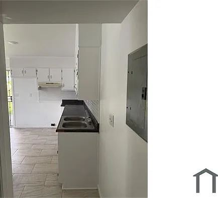 5209 Court P #B — Photo 2