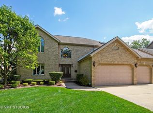 641 S Fairview Ave, Elmhurst, IL 60126