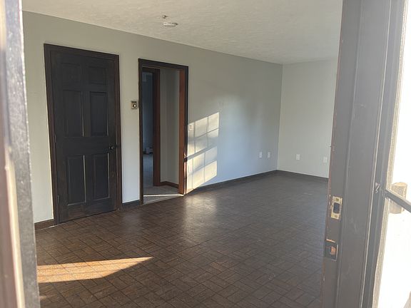Entrance living room
