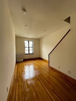 Rented by Oxford Property Group | media 2