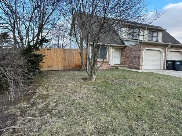997 Timber Creek Ln, Greenwood, IN 46142