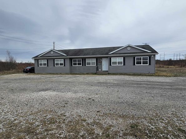 1210 Grand Lake Rd, Cape Breton, NS B1M 1A2
