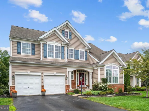 8566 Saltlick Ter, Manassas, VA 20112
