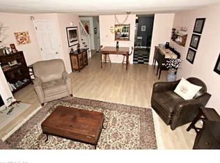 19 Hubbard Run Dr, Glastonbury, CT 06033