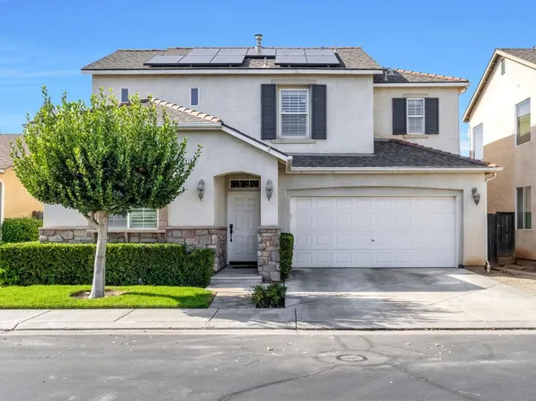 1916 N Tuscany Ln, Clovis, CA 93619