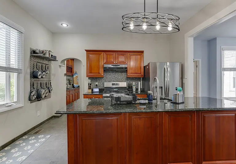 823 Shirley Ave — Photo 21