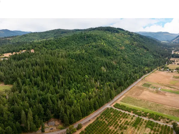 2999 Shute Rd, Hood River, OR 97031