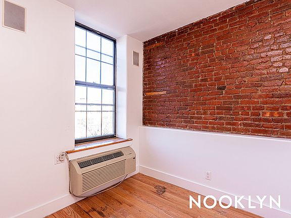 5th image of 618 Lafayette Ave #5