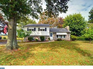 589 Laurelwood Rd, Pottstown, PA 19465