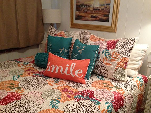 condo bedroom_02082016