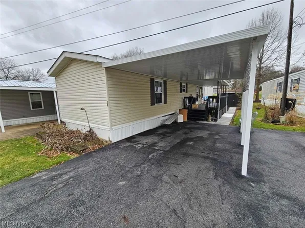 13675 Cleveland Ave NW Lot 28, Uniontown, OH 44685