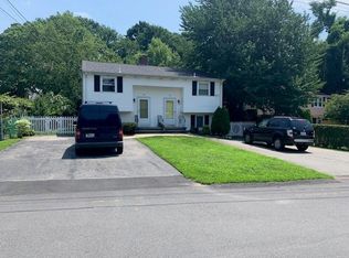 60 Barnsdale Rd, East Providence, RI 02914