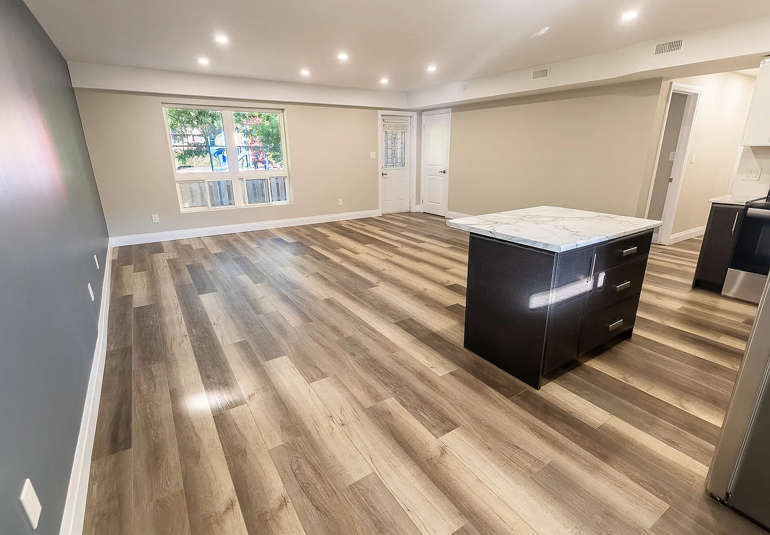 Westgate Village Townhomes — Photo 2