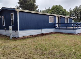 315 Miller Ave, Lakeside, OR 97449