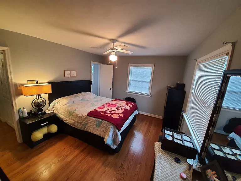 5320 Lingle Ln — Photo 15