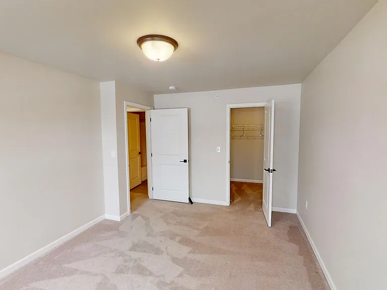 Glen Esk Apartments — Photo 21