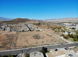 100 North St, Hurricane, UT 84737