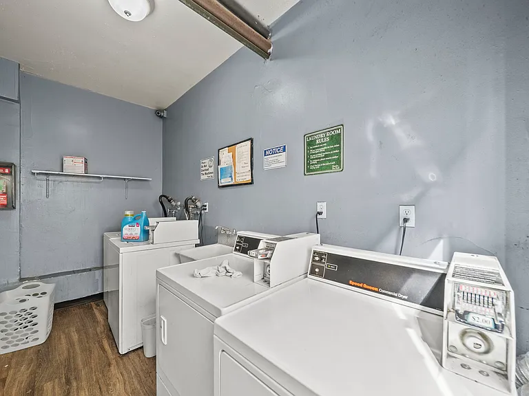 8371 Northgate Ave #16 — Photo 15