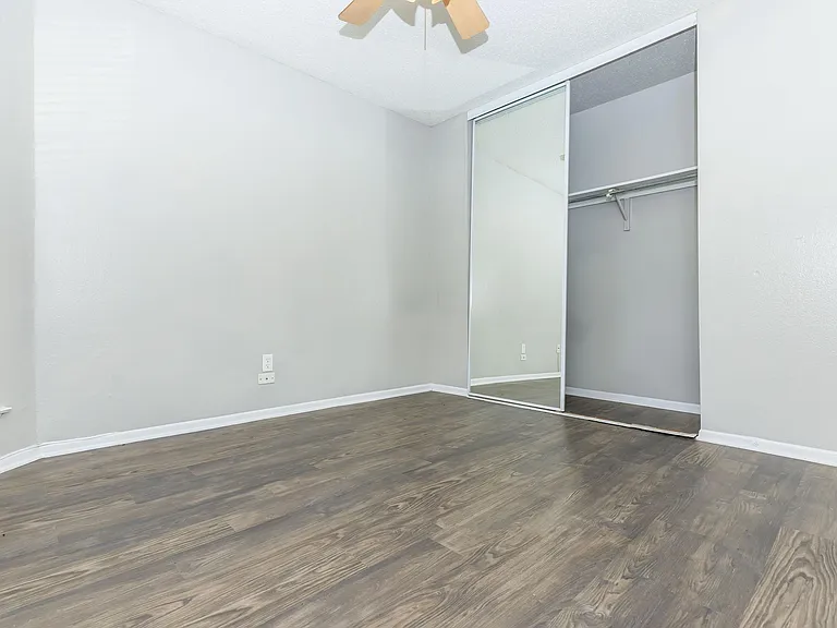 12148 Jollyville Rd — Photo 133