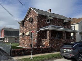 111 N Hitchman St, Mount Pleasant, PA