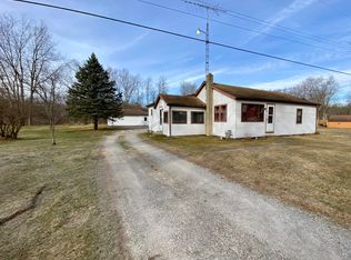 1880 S Bunn Rd, Hillsdale, MI 49242