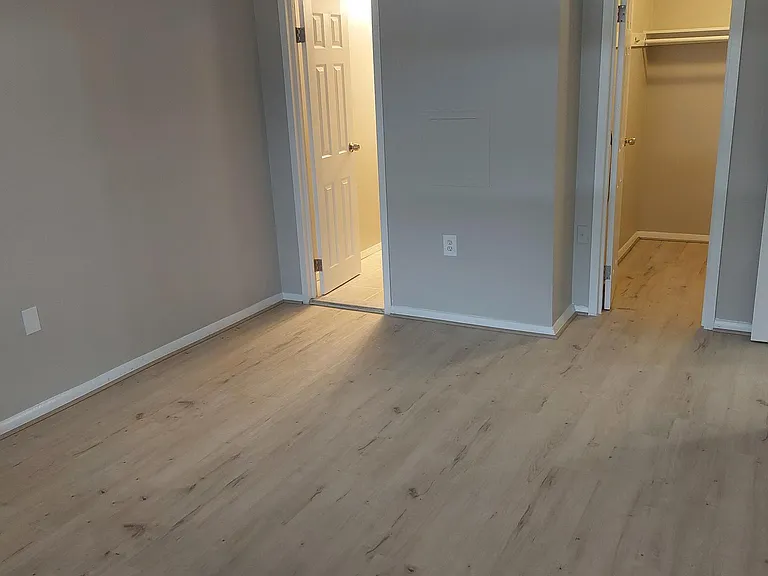 18622 Walkers Choice Rd #6 — Photo 21