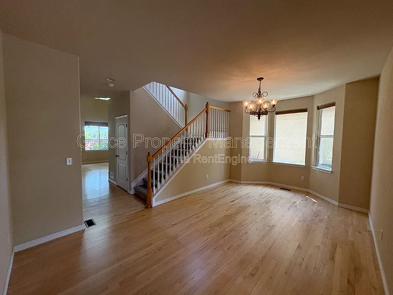 1730 S Poplar St — Photo 4