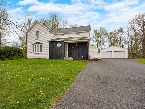 8258 Thompson Rd, Cicero, NY 13039