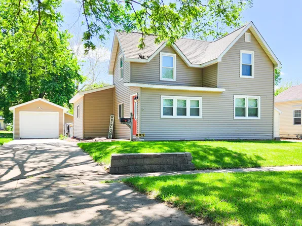 228 14th St, Boone, IA 50036