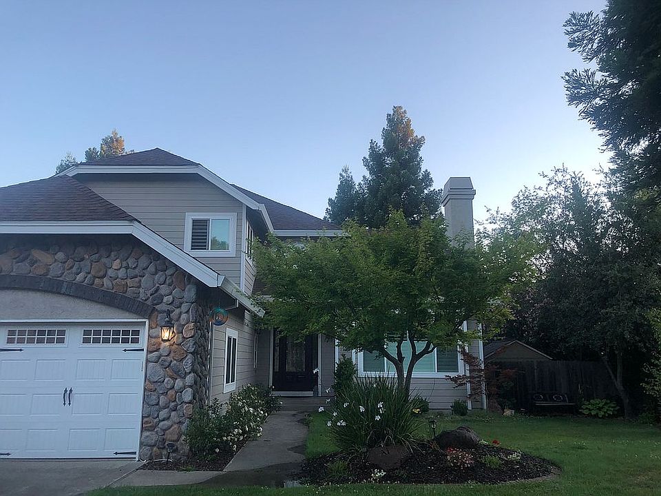 1st image of 1101 Oak Tree Cir