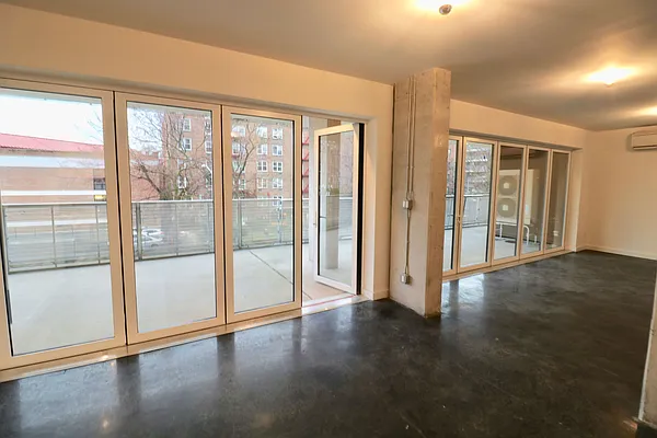 Rented by Compass | media 57