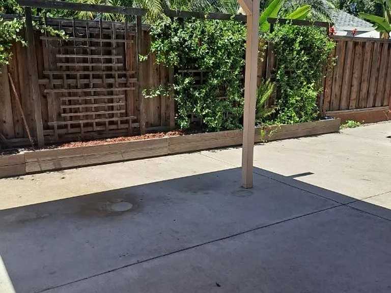 1532 Wawona St — Photo 2