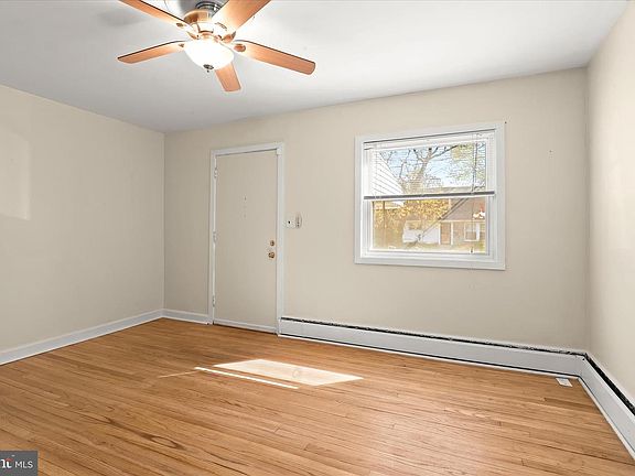 5th image of 218 Kuethe Rd