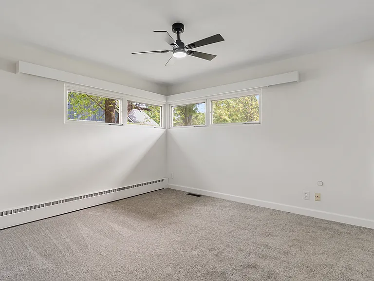3544 Tulip Dr — Photo 38