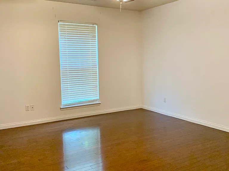 1625 E Devonshire Pl — Photo 12