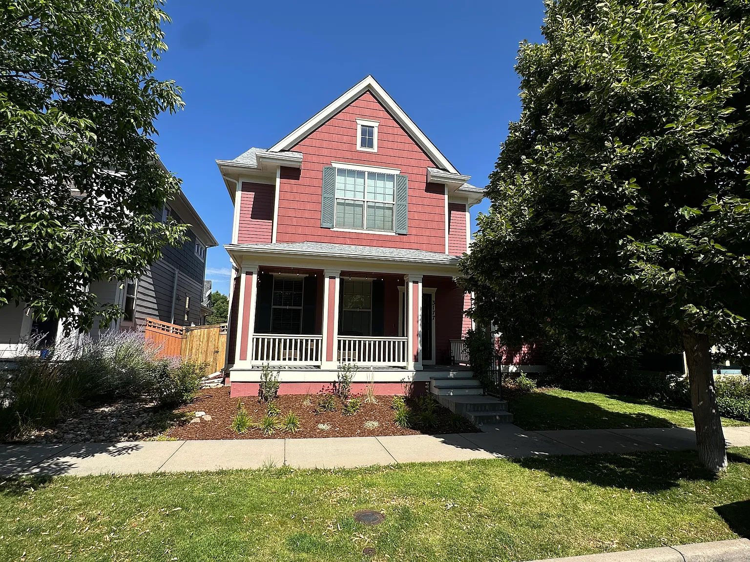 3177 Geneva Ct — Photo 4